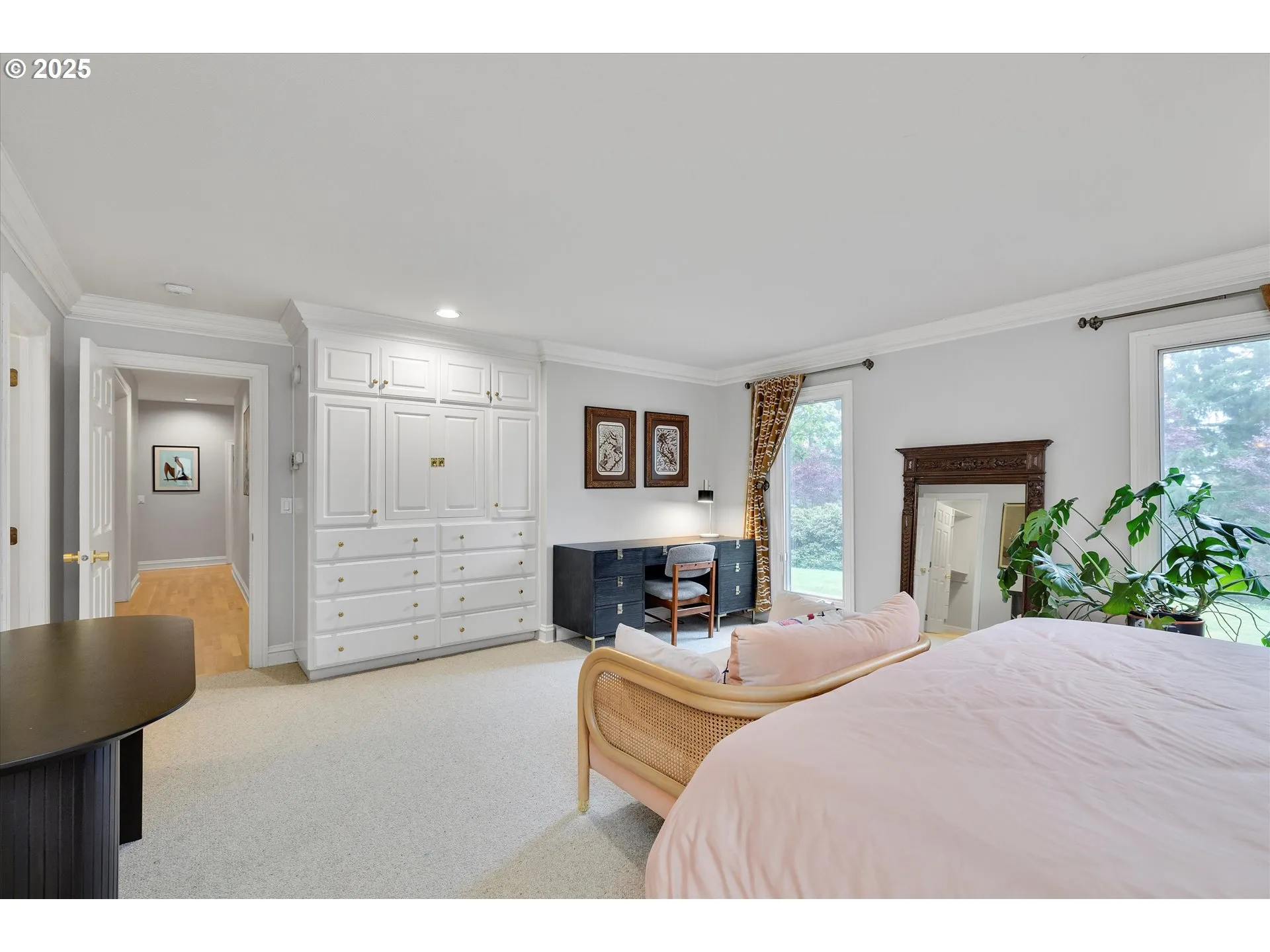 Bedroom, Owner's Suite-Main