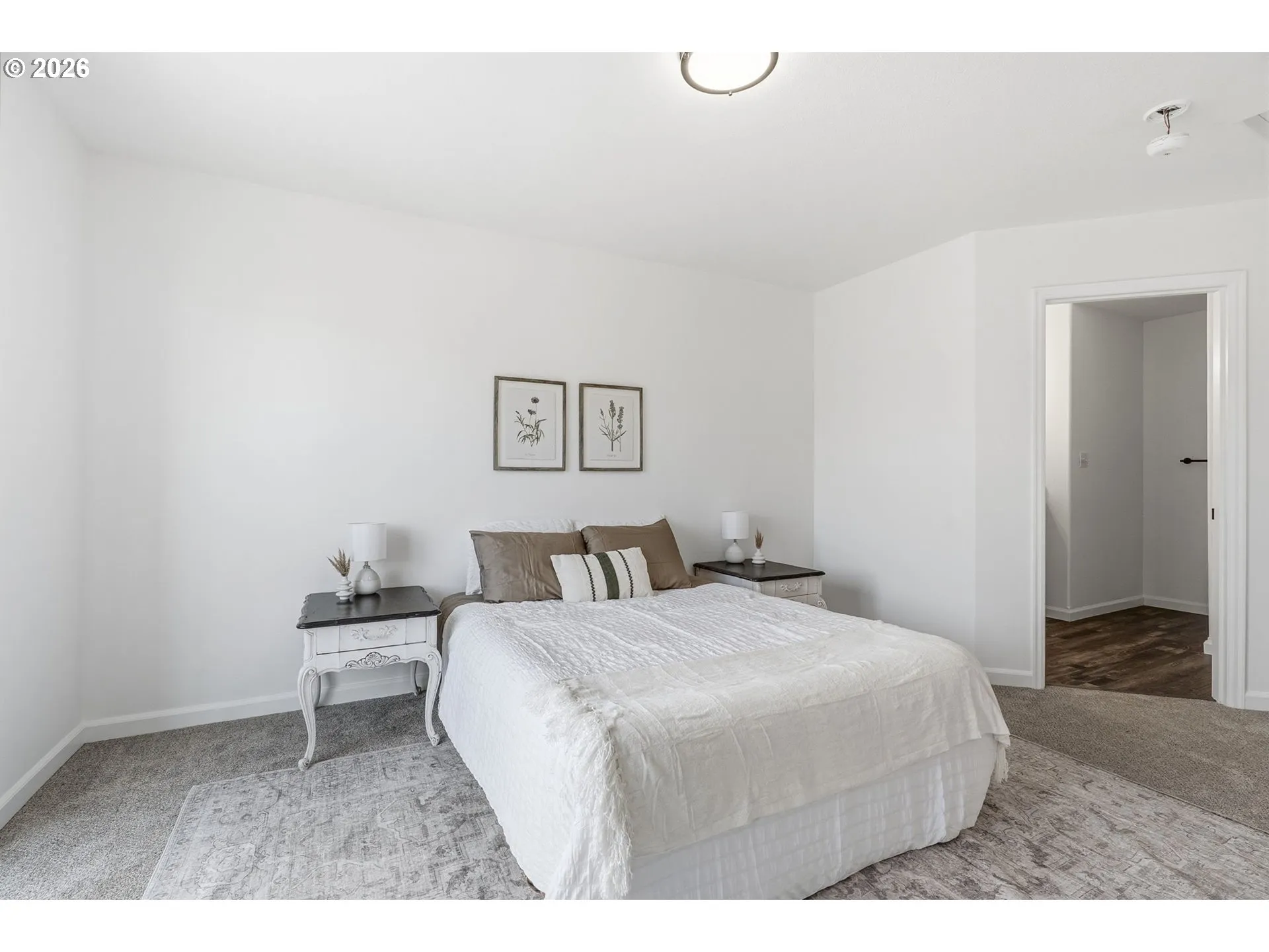 Bedroom, Primary