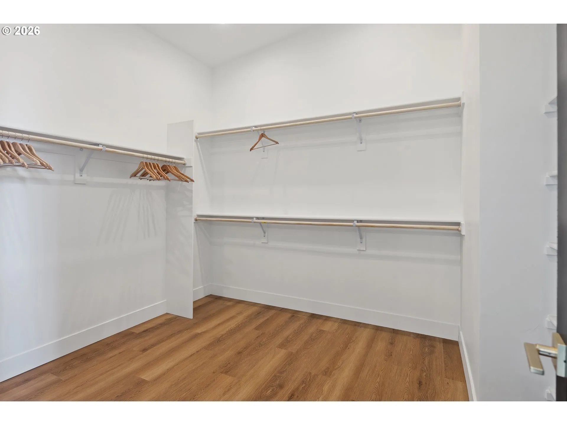 Bedroom, Owner's Suite-Walk-In Closet
