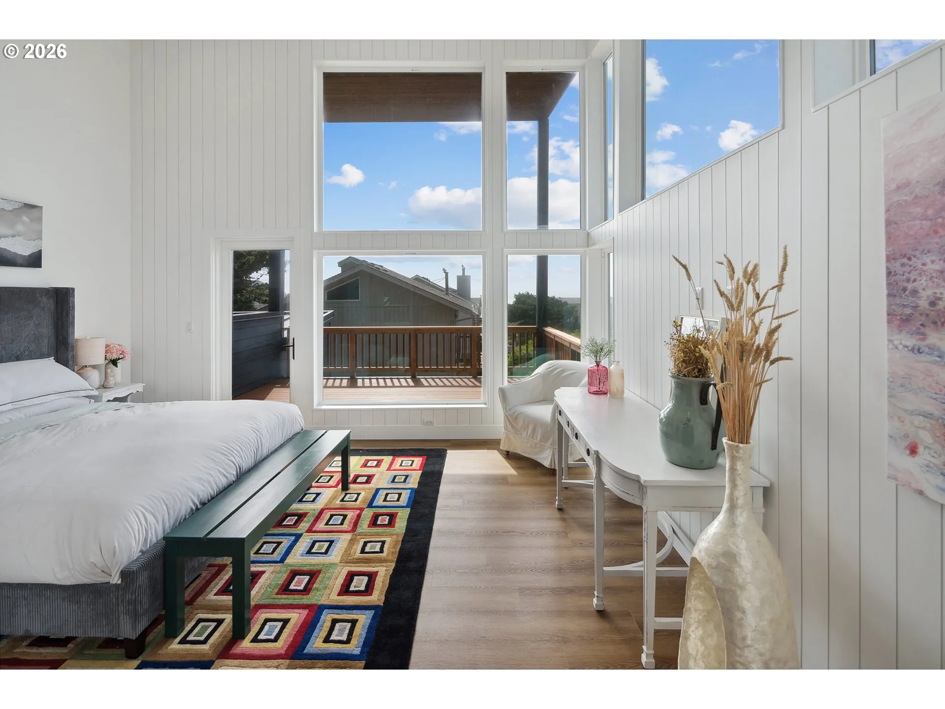 Bedroom, Owner's Suite-Upper