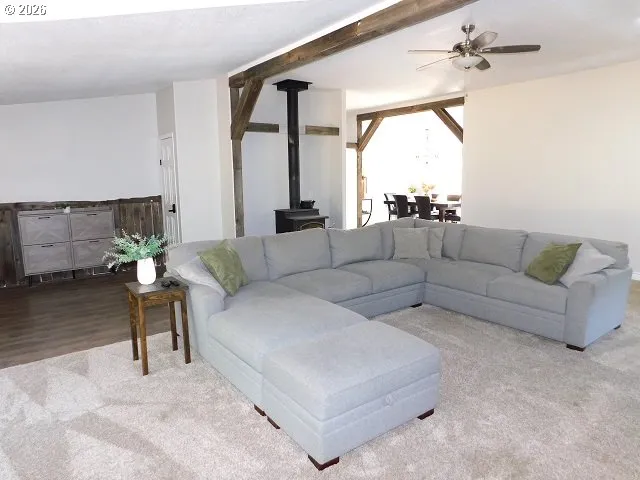 Living Room-Fireplace