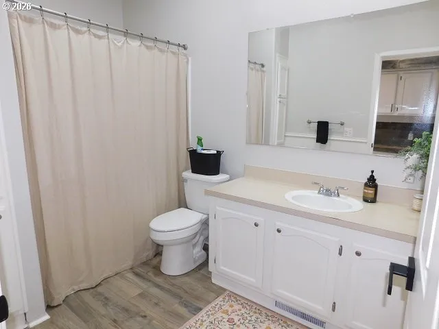 Bathroom-Hall