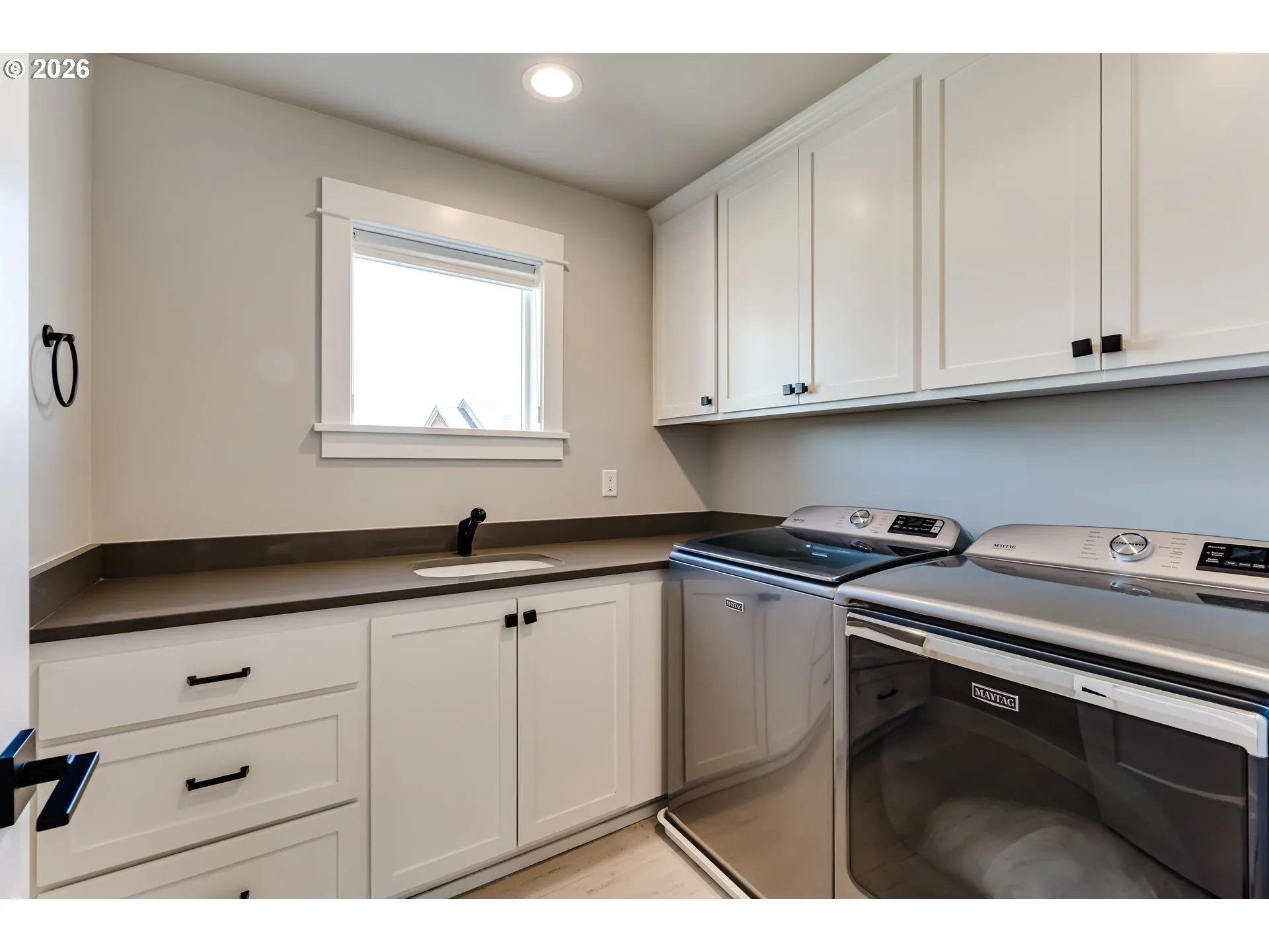 Laundry-Upper