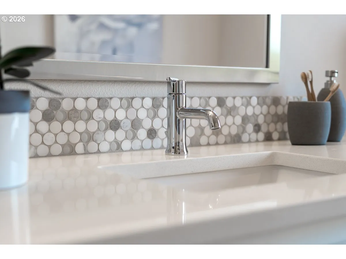 Bathroom, Attached
