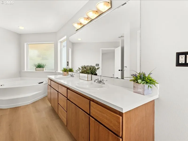 Bathroom, Attached-Double Sinks