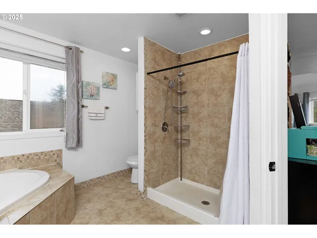 Owner's Suite Bathroom-Walk in Shower