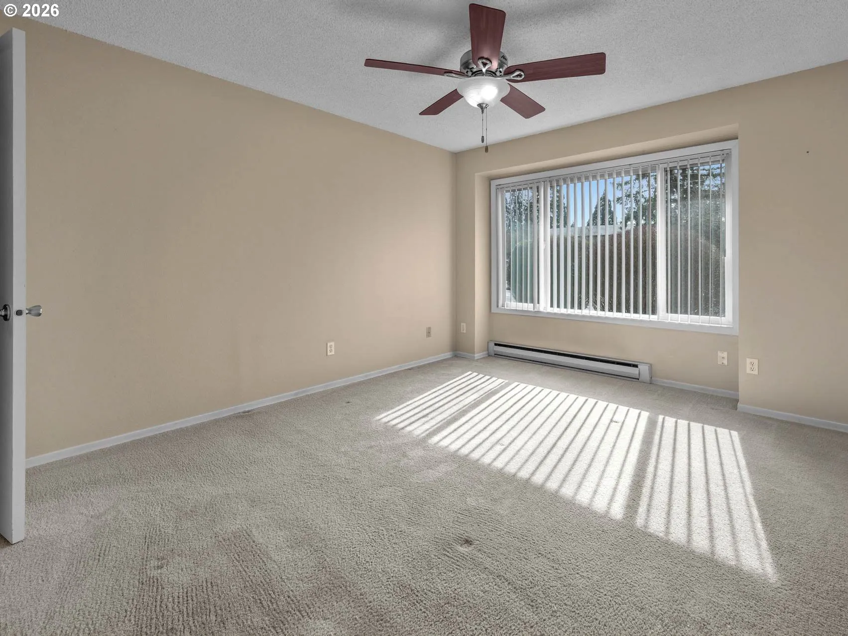 Bedroom, Primary-Main