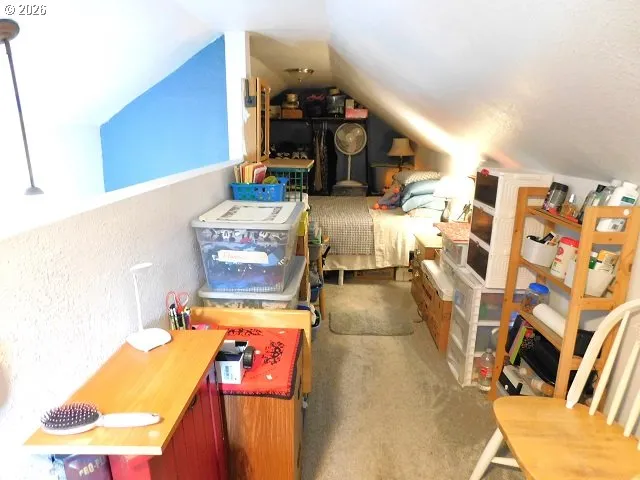 Bedroom-Upper