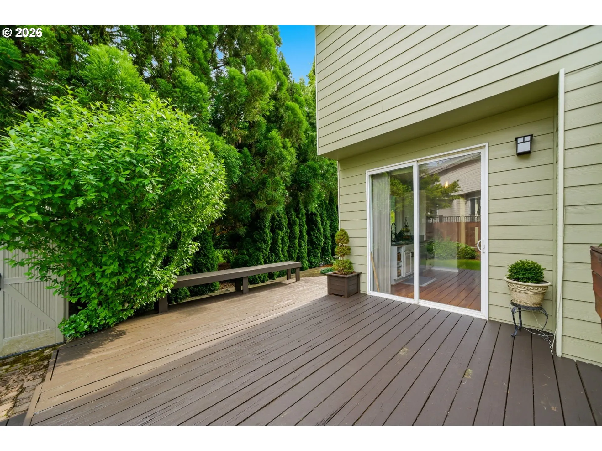 Deck-Main