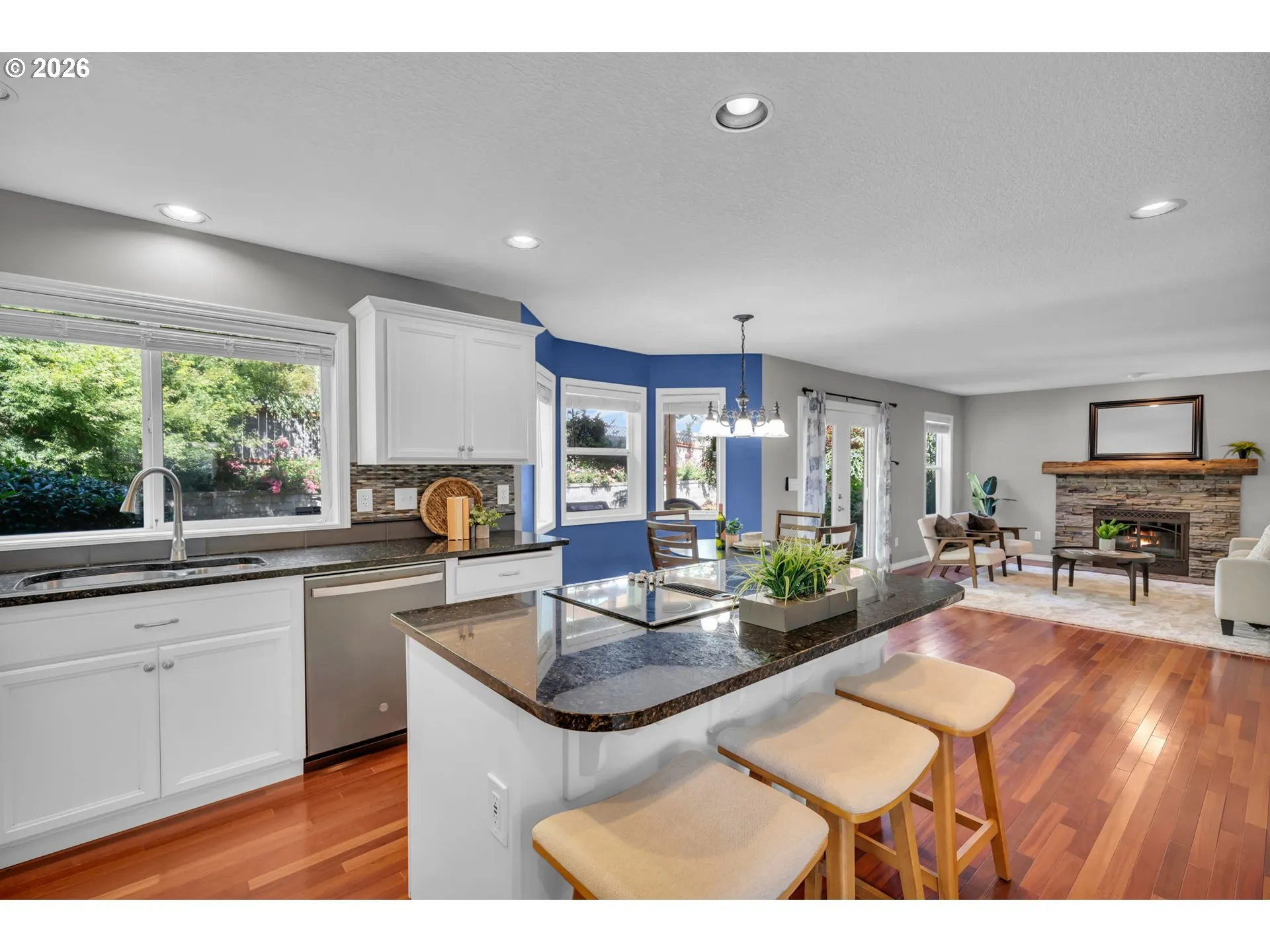 Kitchen-Cooking Island