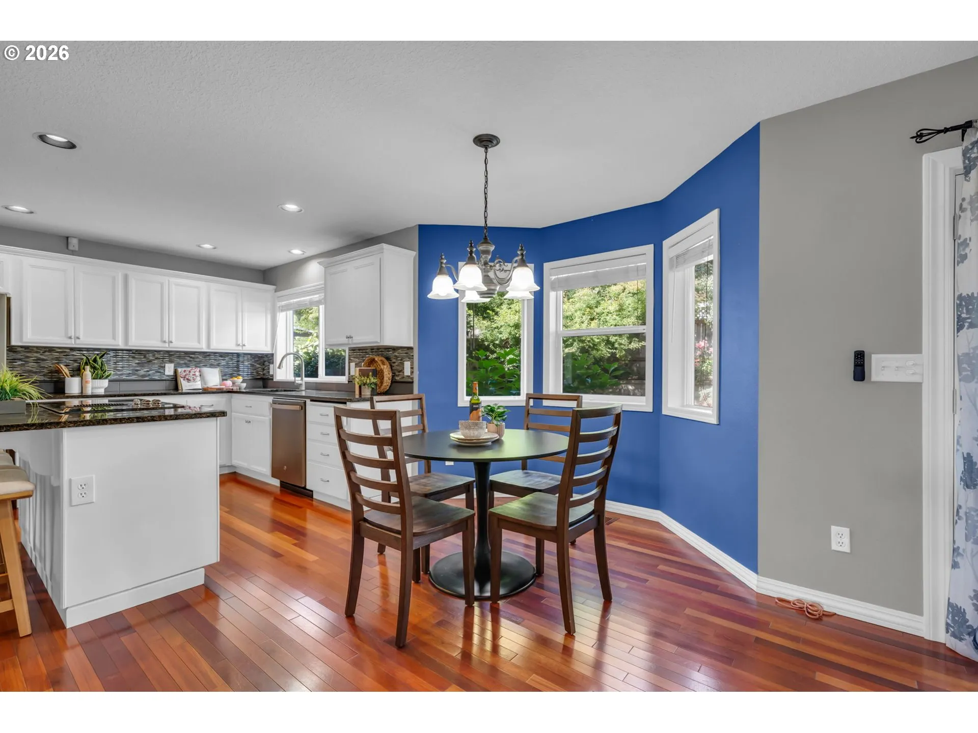 Kitchen/Nook-Eating Area