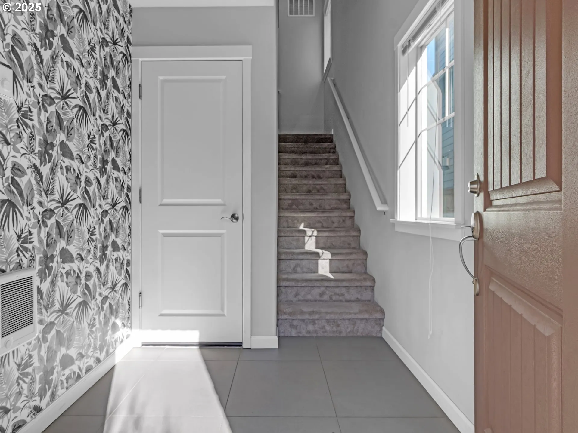 Entrance/Foyer