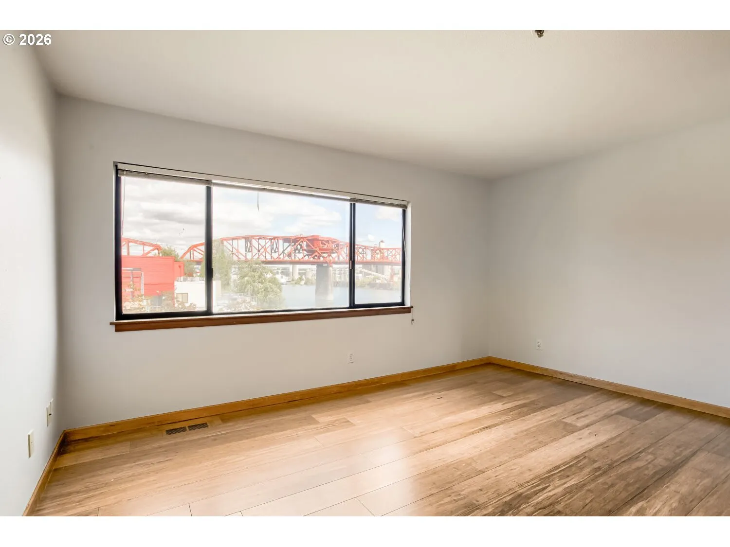 Bedroom, Primary