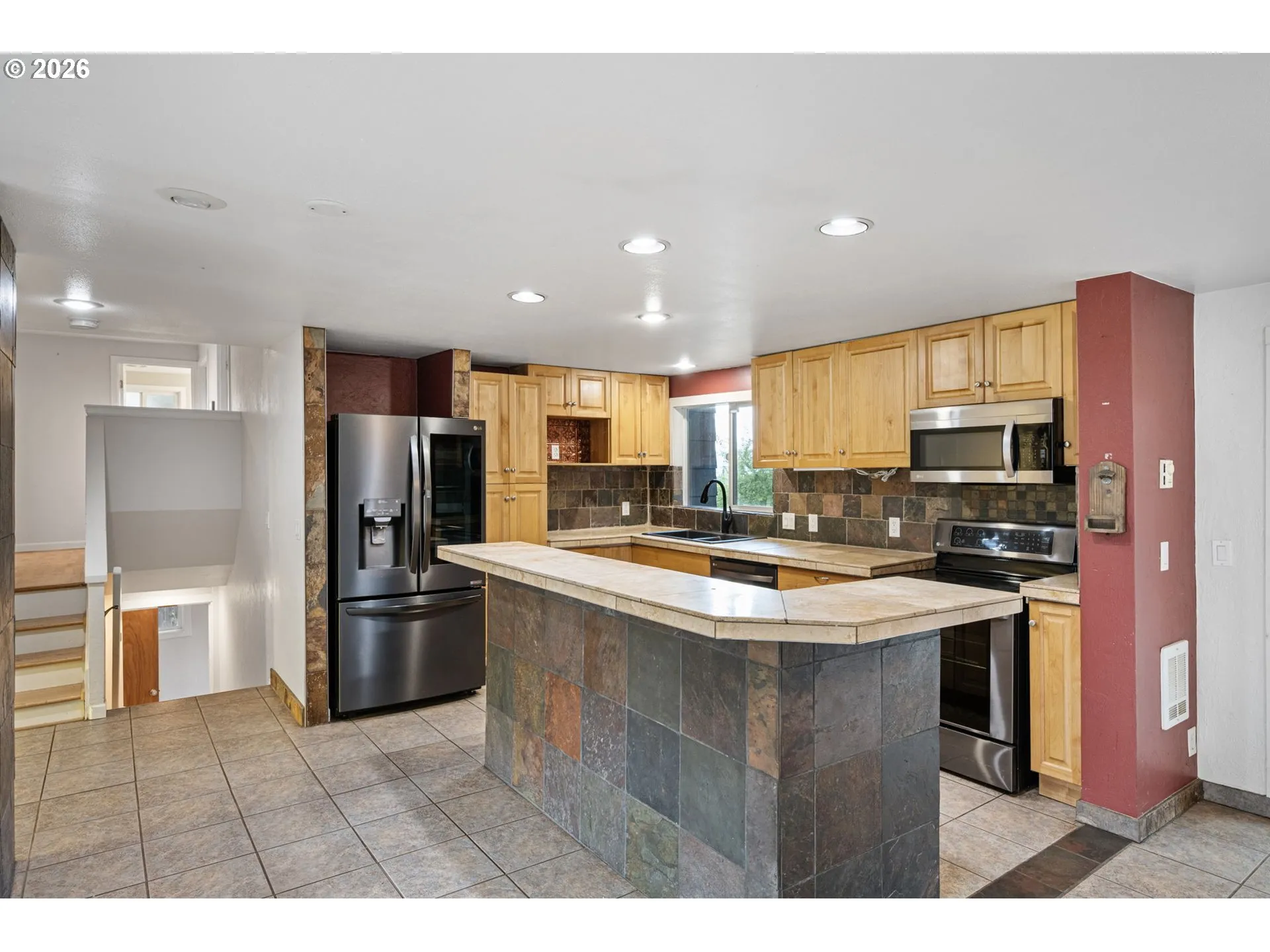 Kitchen-Island