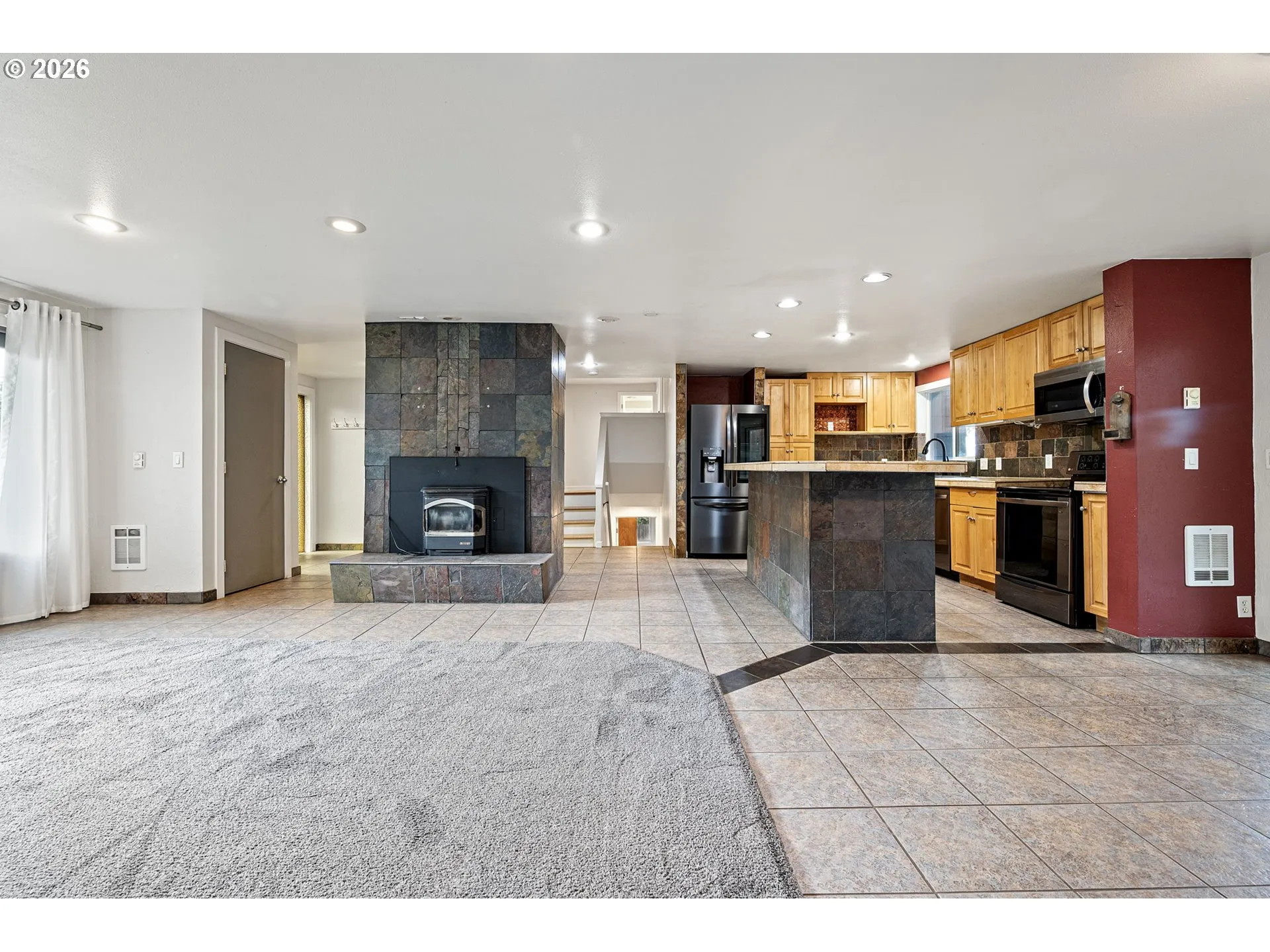 Kitchen/Living Room
