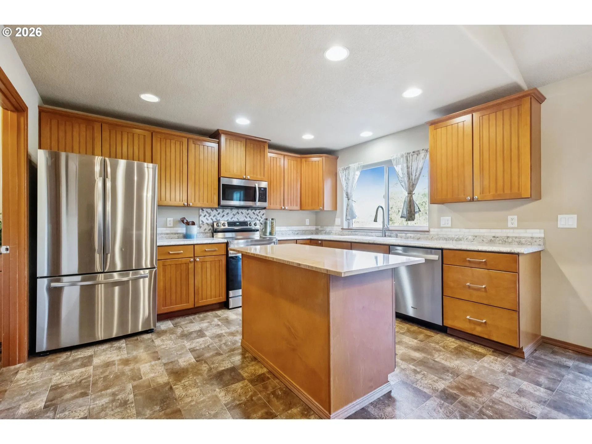 Kitchen-Island