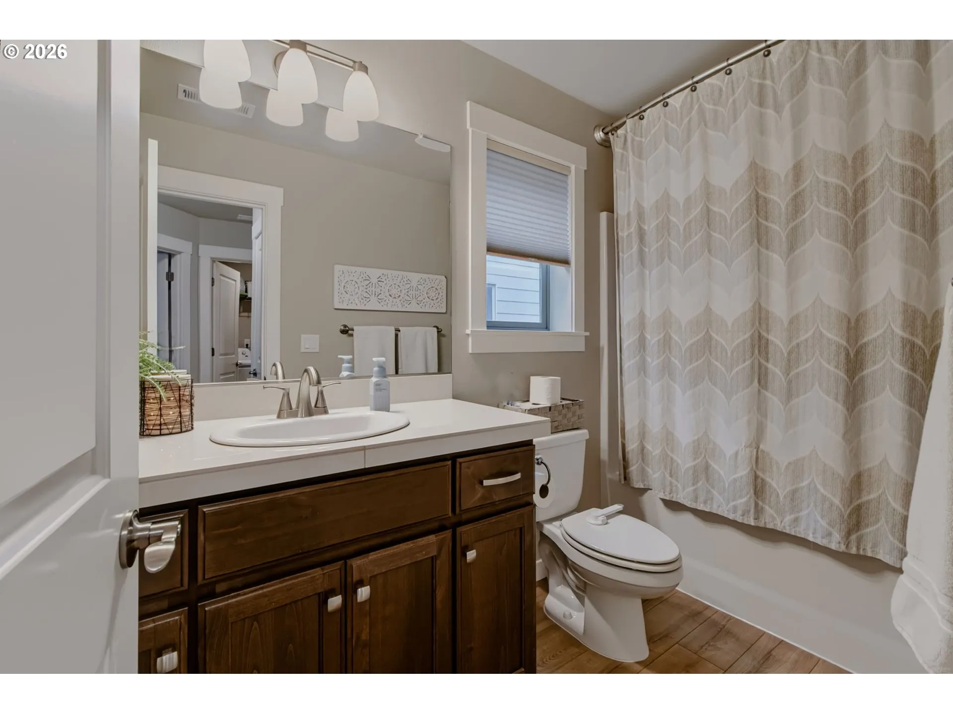 Bathroom-Upper