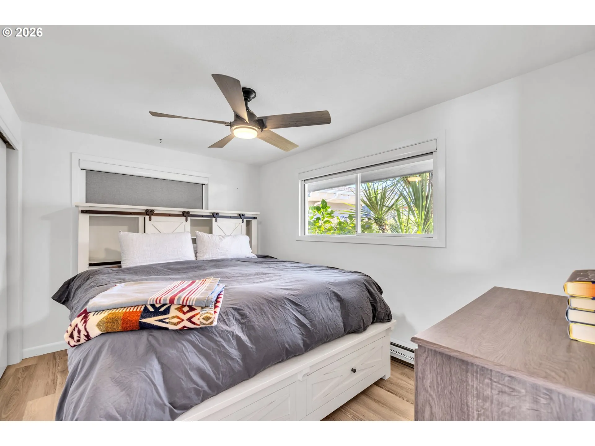 Bedroom, Primary