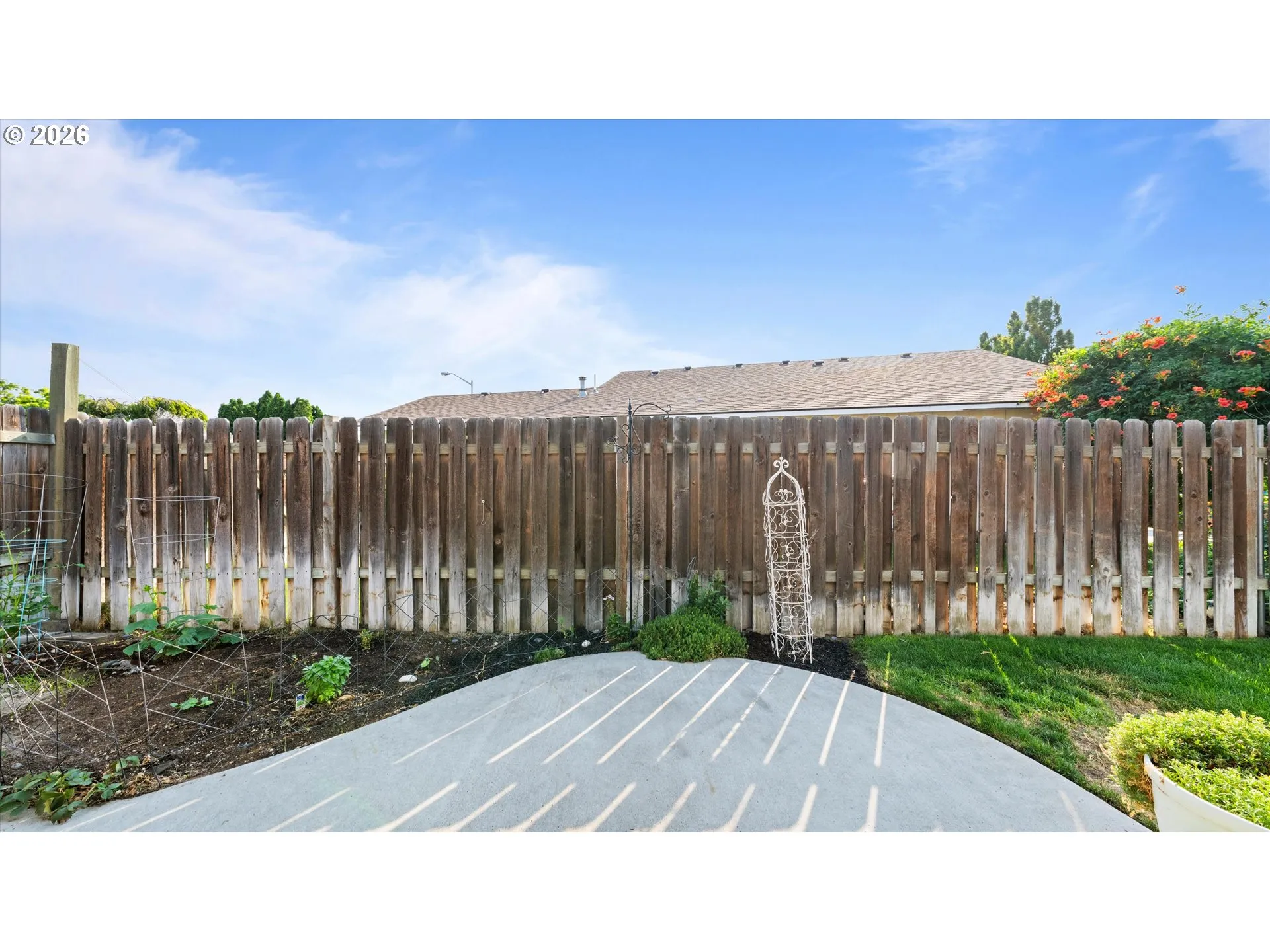 Yard-Fenced