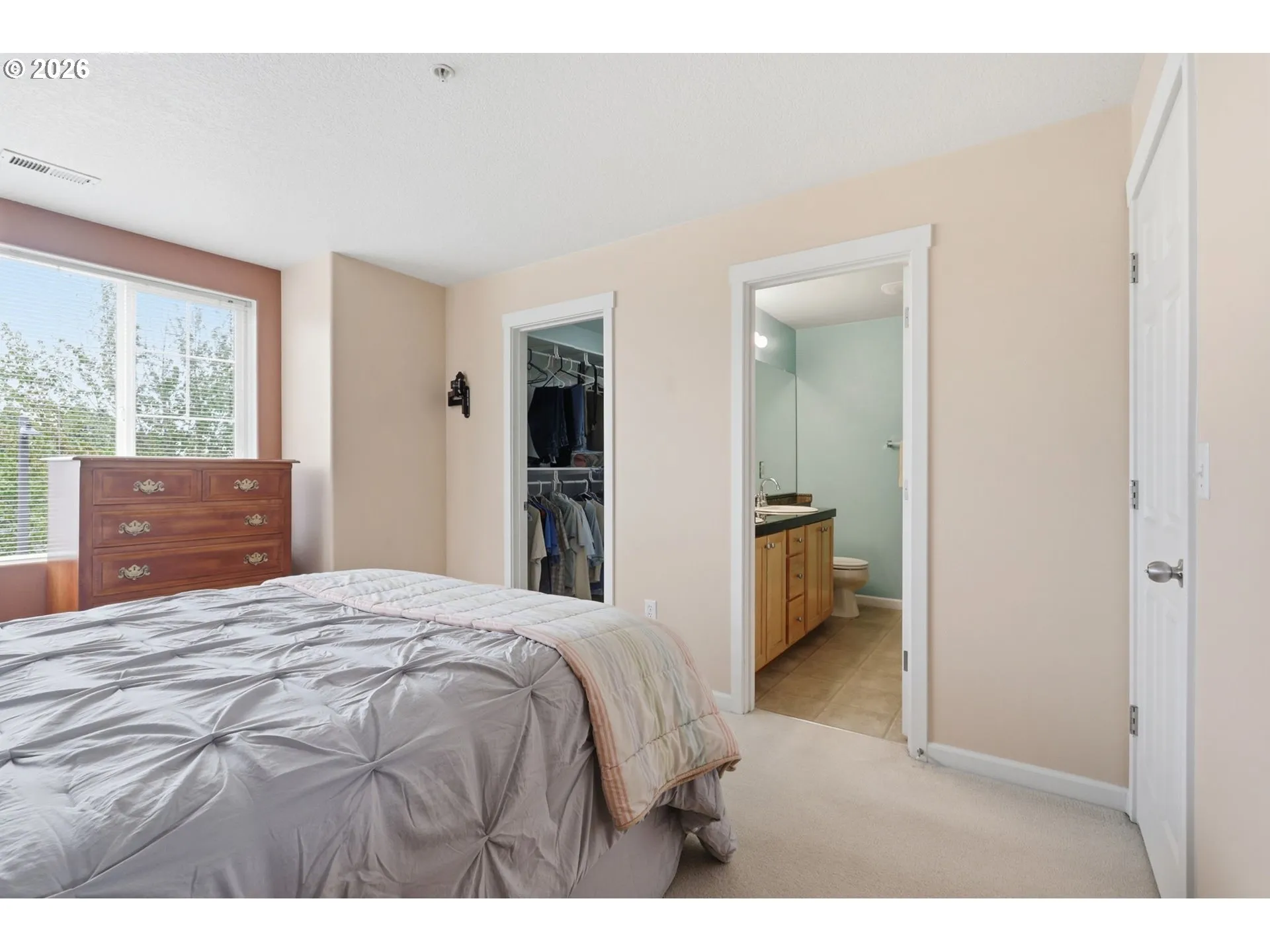 Primary Bedroom-Attached Bathroom