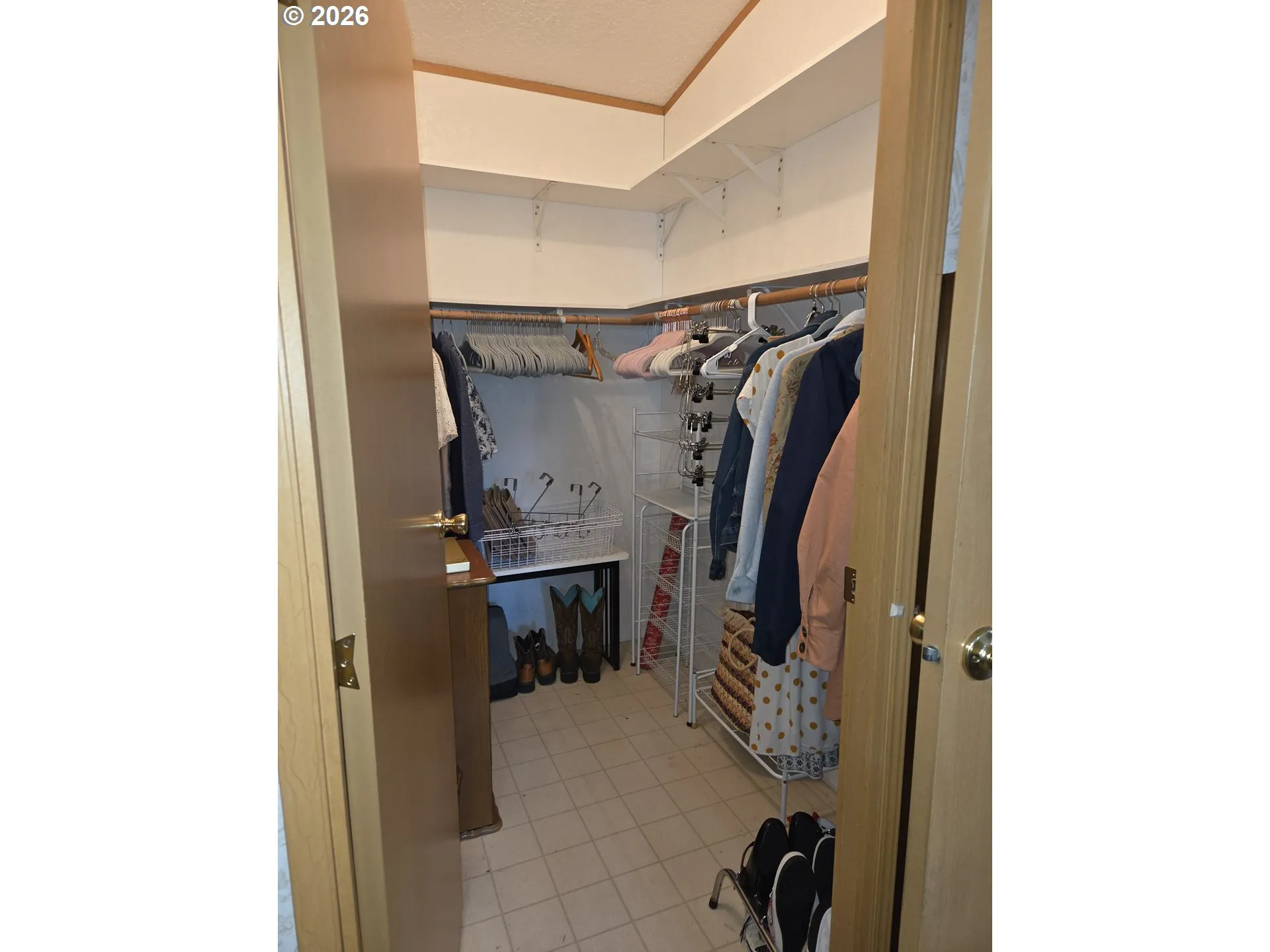 Primary Bedroom-Walk-In Closet