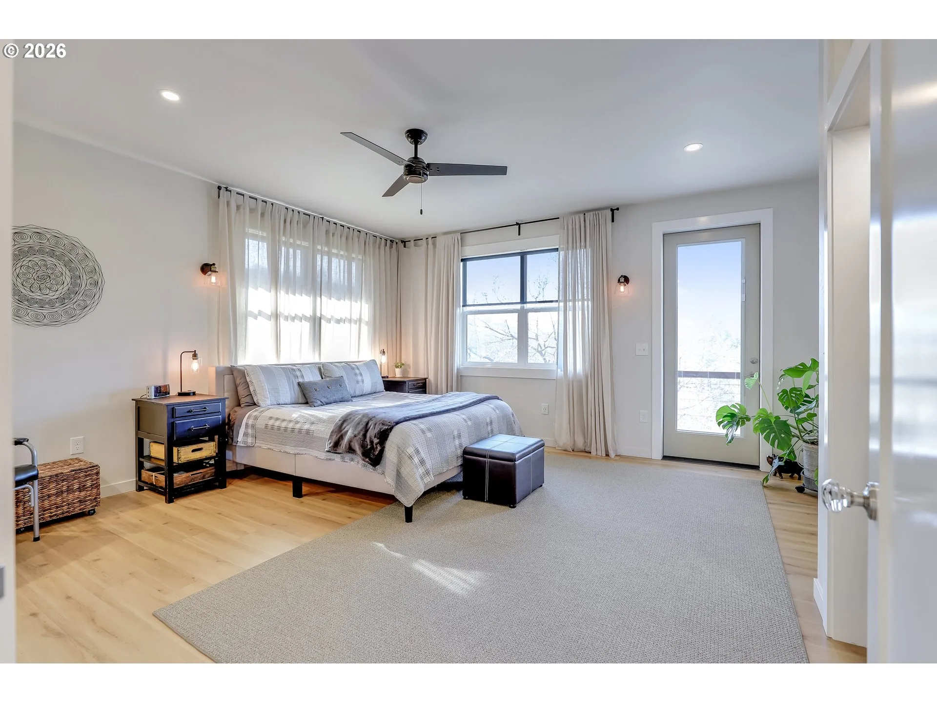 Primary Bedroom-Main