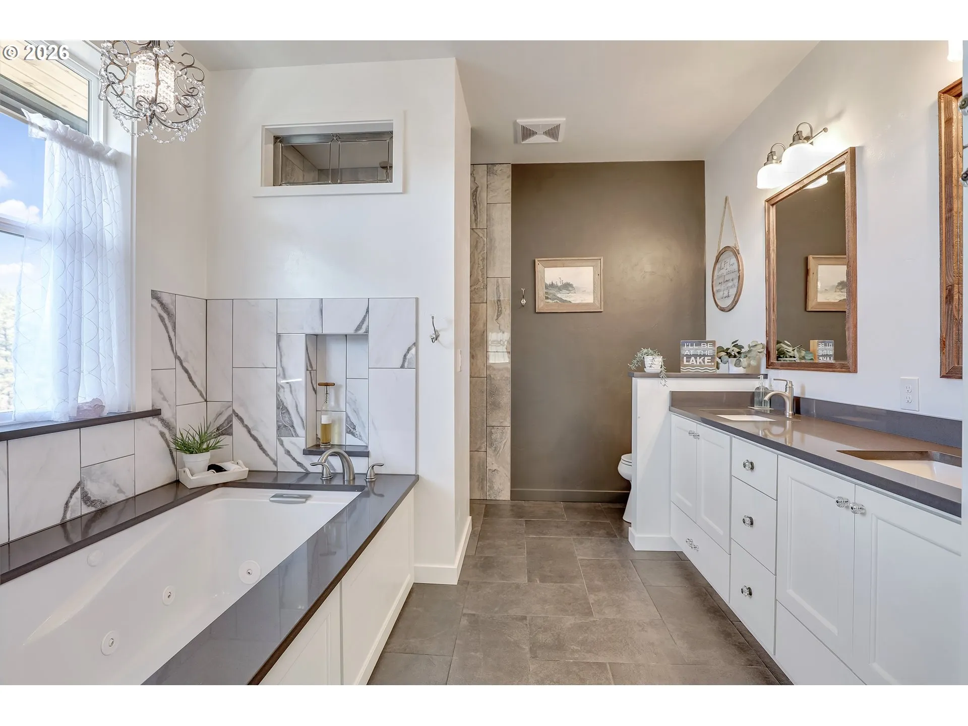 Bathroom, Attached-Walk in Shower