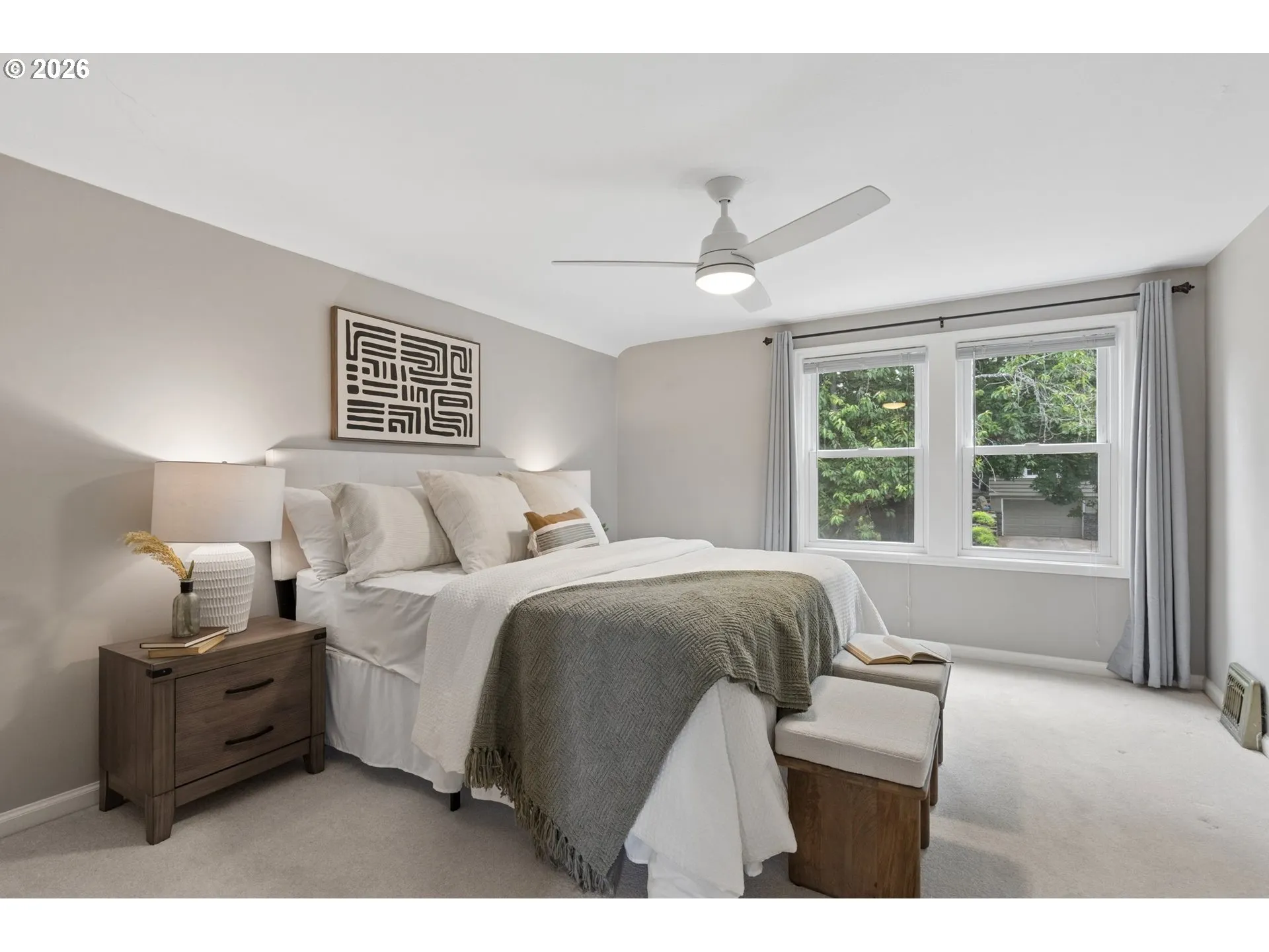 Primary Bedroom-Upper