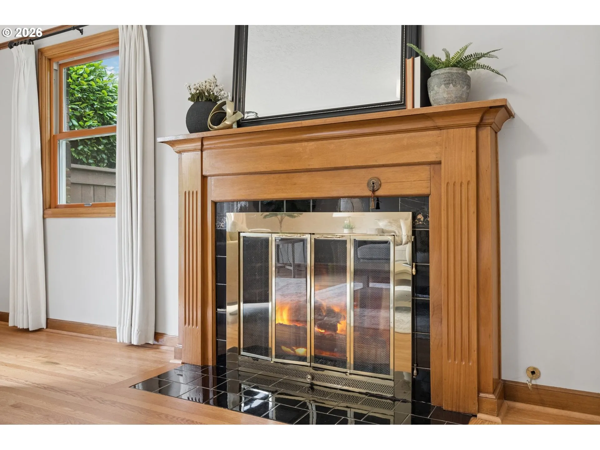 Living Room-Fireplace