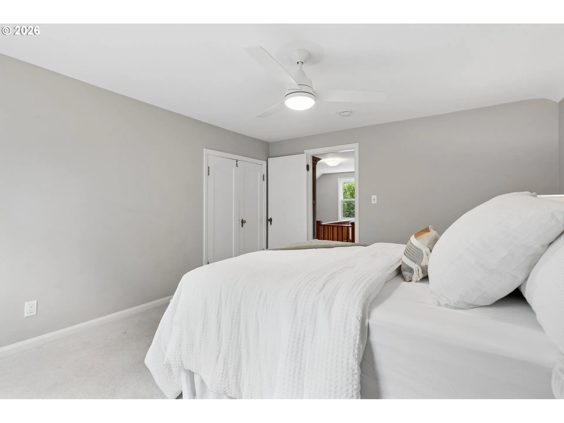 Primary Bedroom-Upper