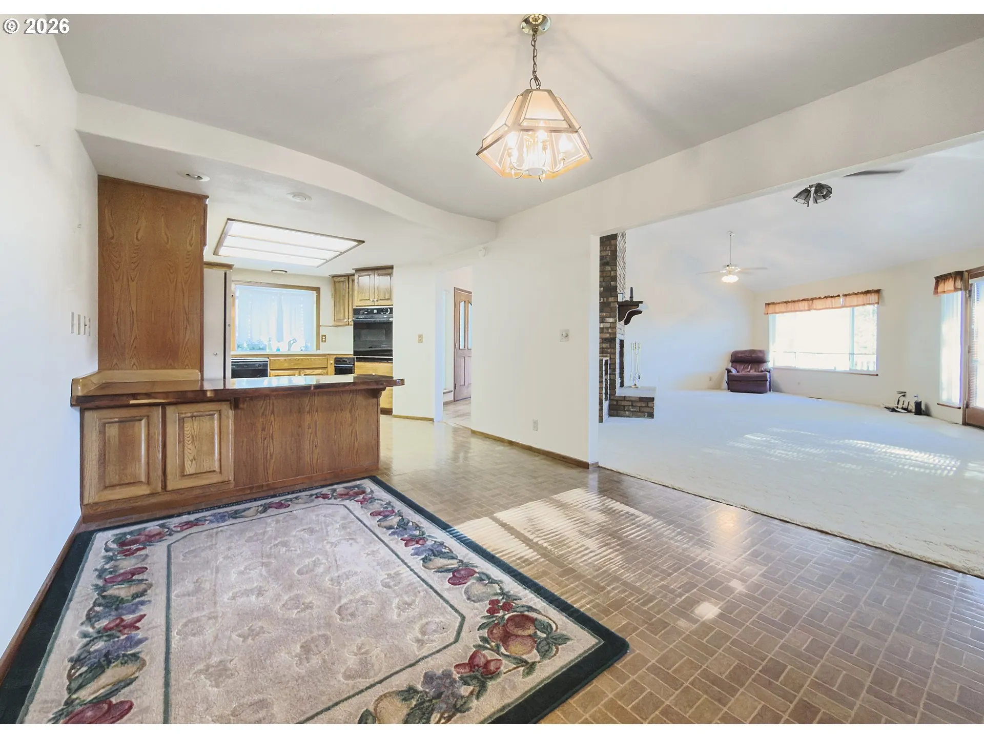 Kitchen/Dining Room