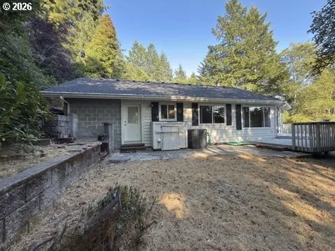 Yard-Back