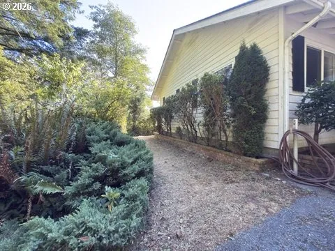 Yard-Side
