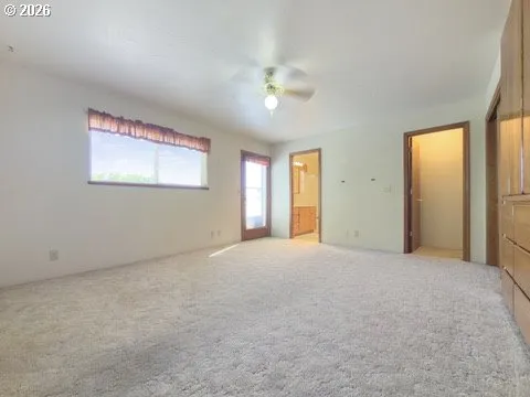 Primary Bedroom-Walk-In Closet