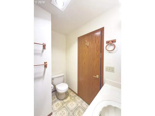 Owner's Suite Bathroom