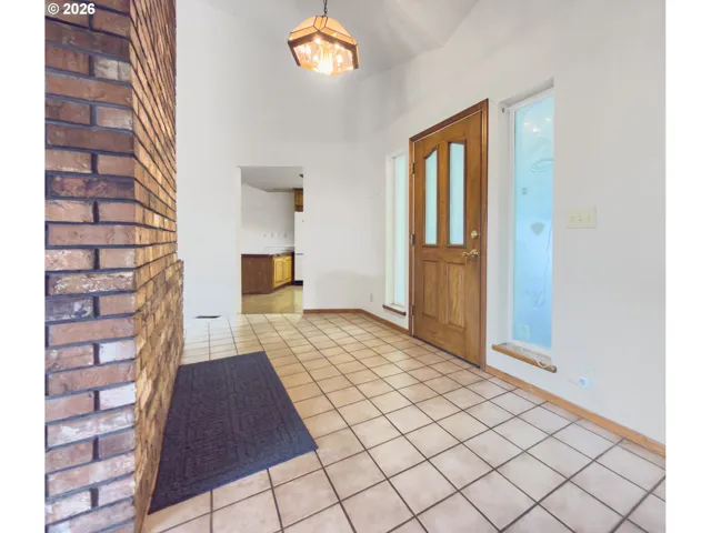 Entrance/Foyer