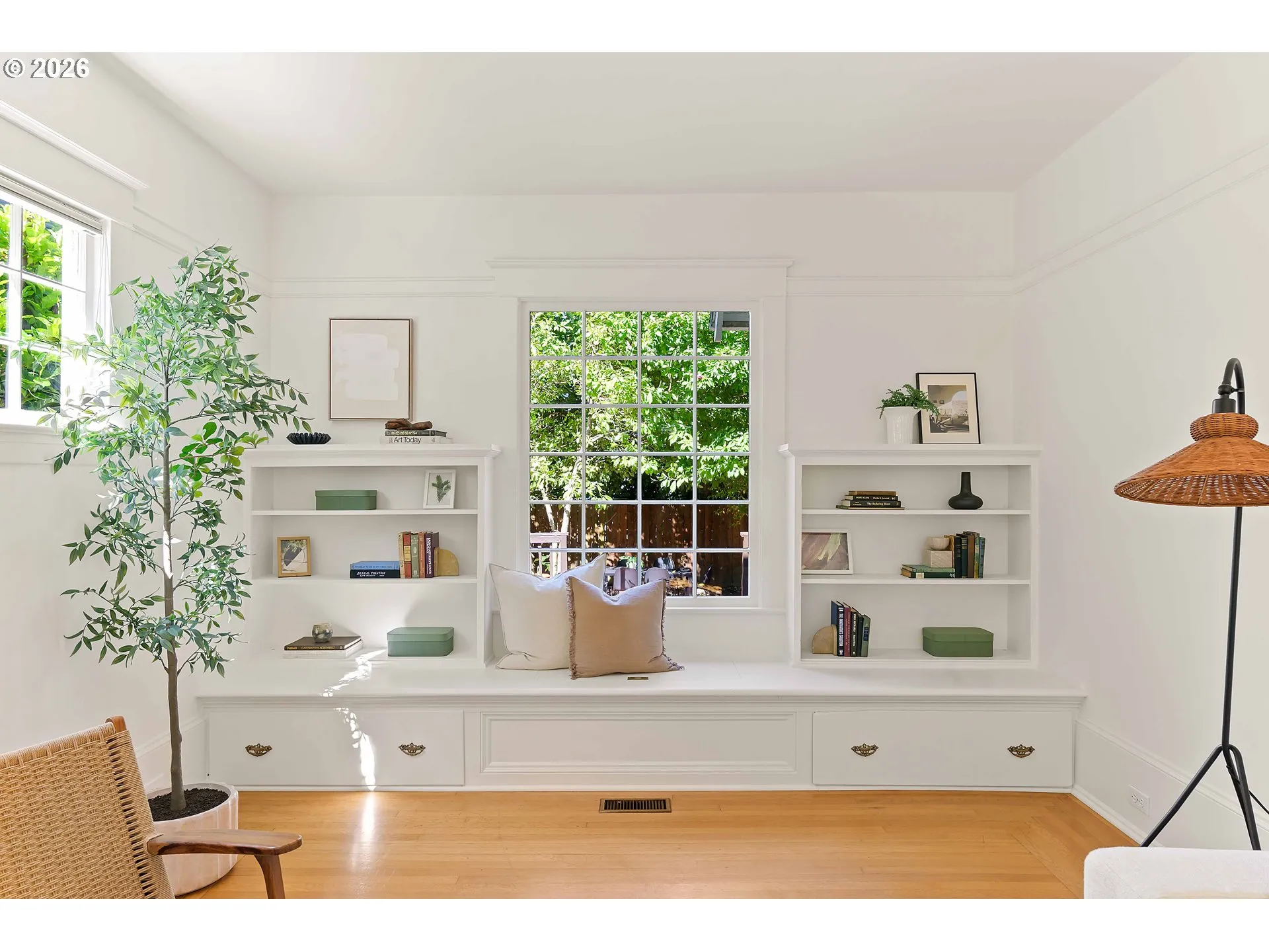 Built-In Cabinets
