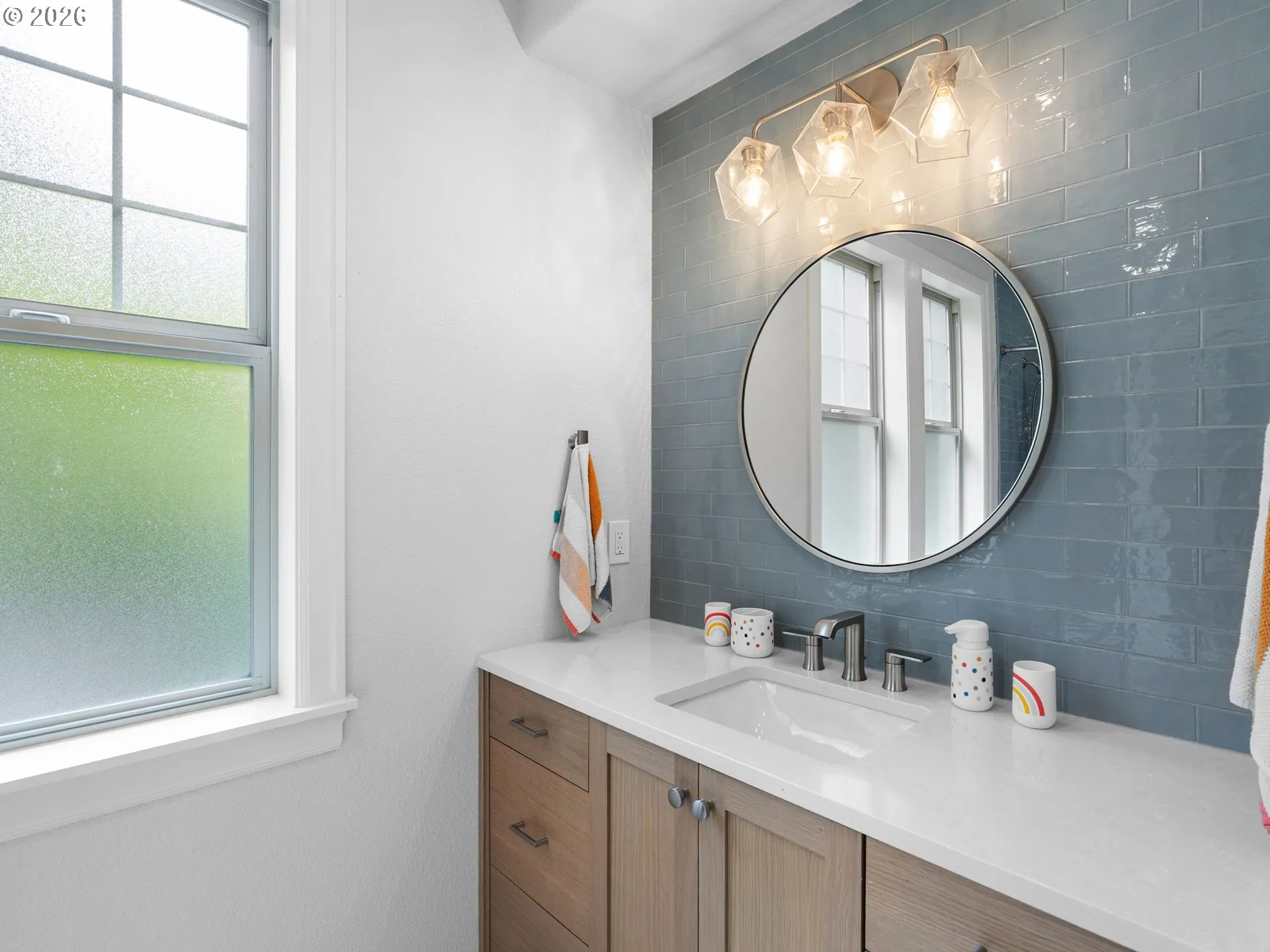 Bathroom, Attached-Upper