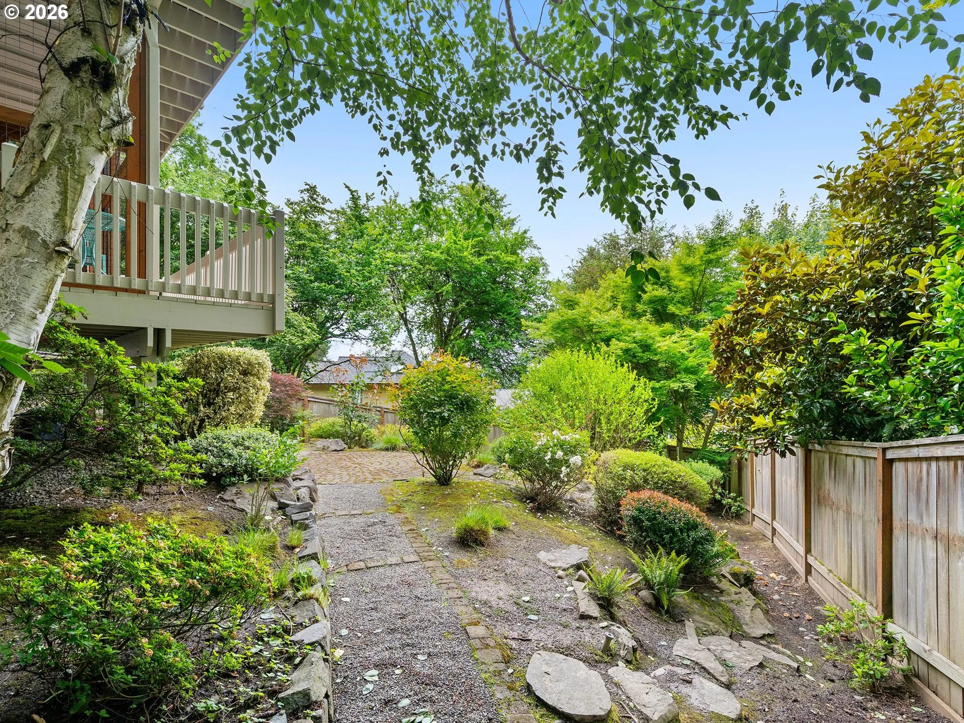 Yard-Fenced