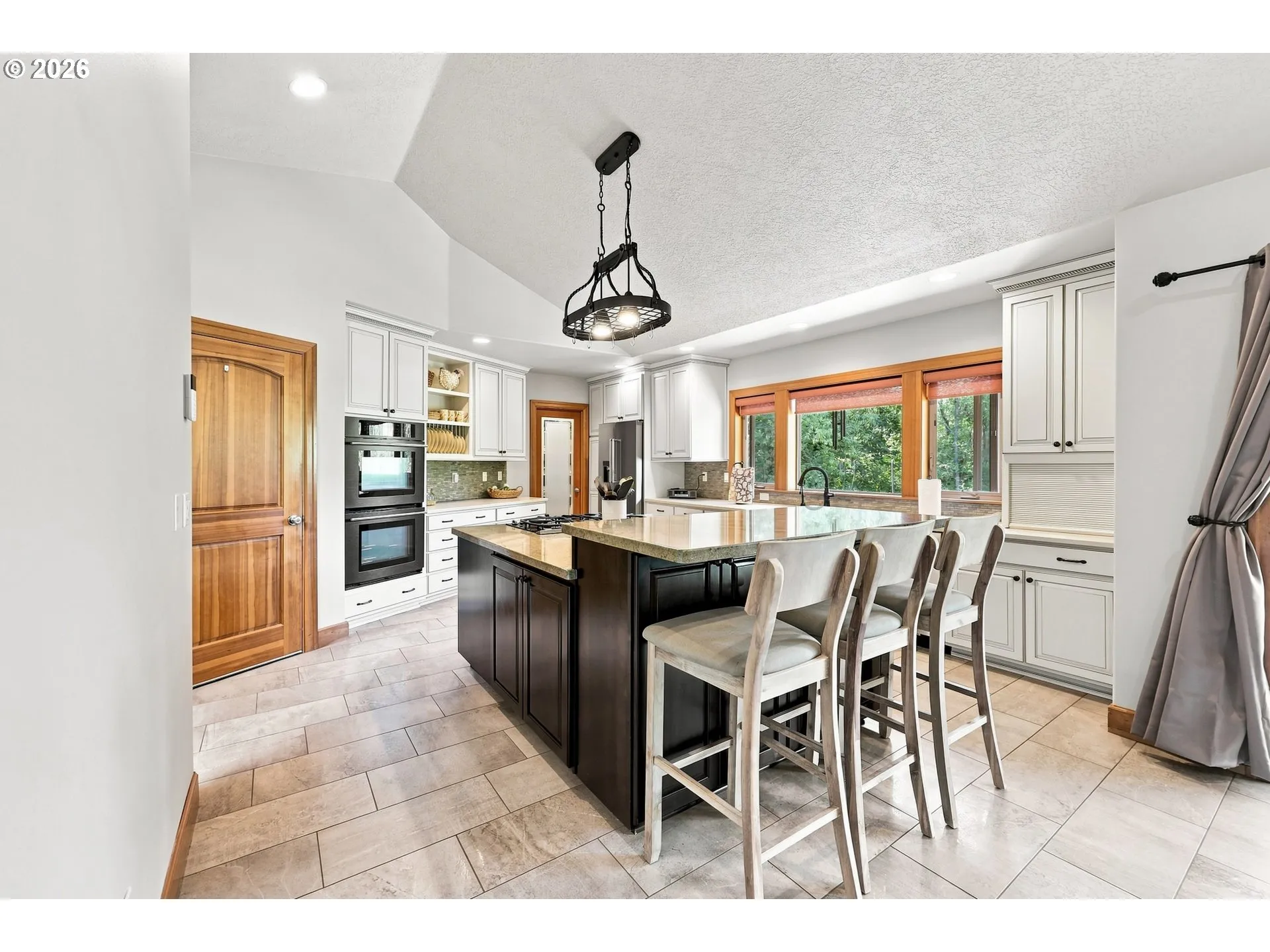 Kitchen-Island