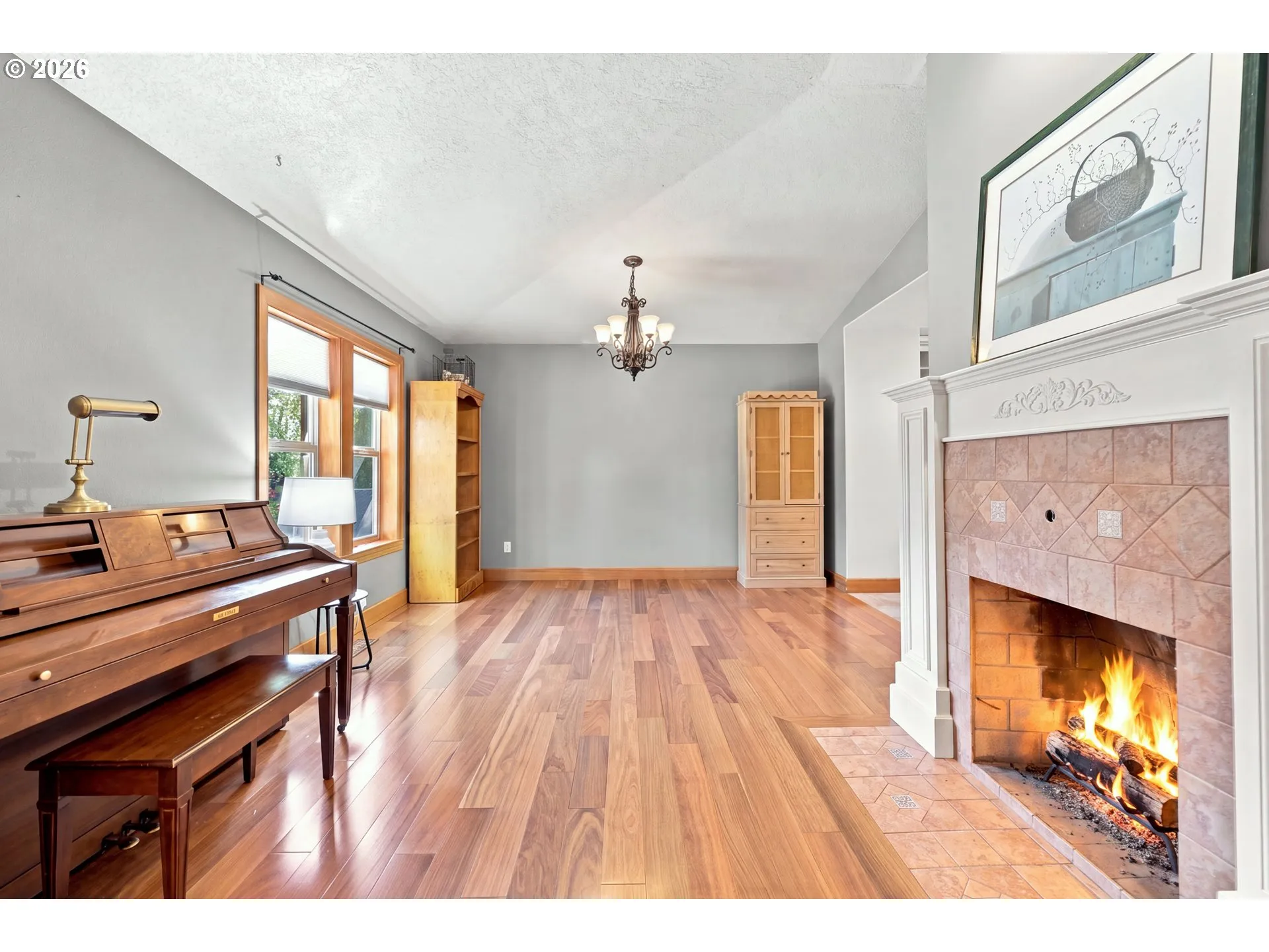 Dining Room-Formal