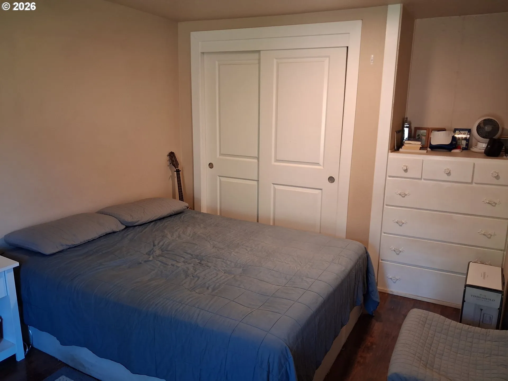 Bedroom, Primary
