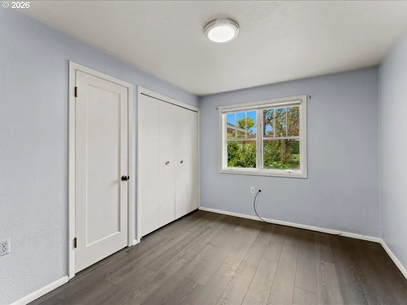 Bedroom, Owner's Suite