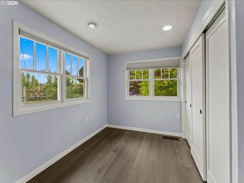 Bedroom, Owner's Suite