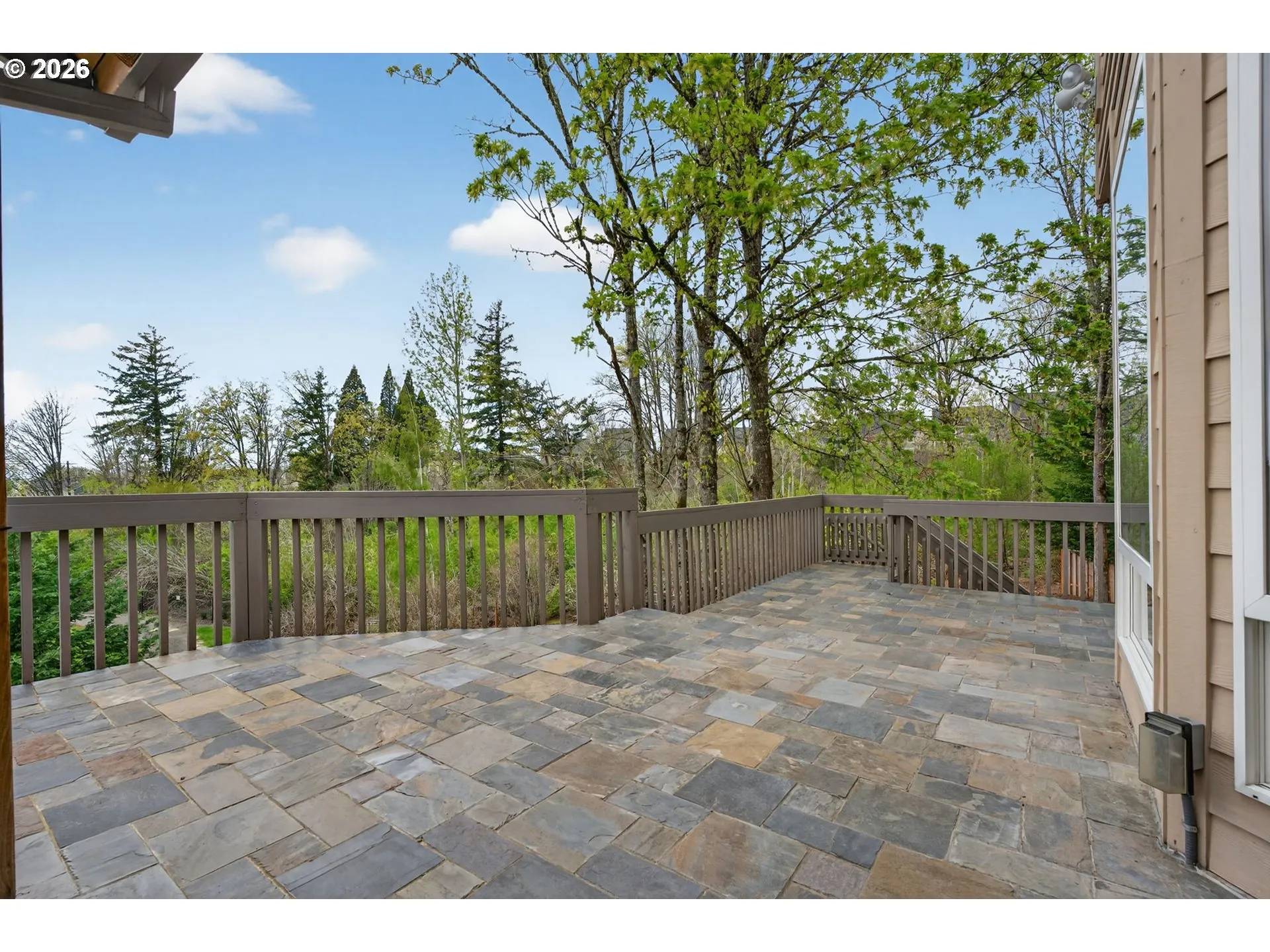 Deck-Main
