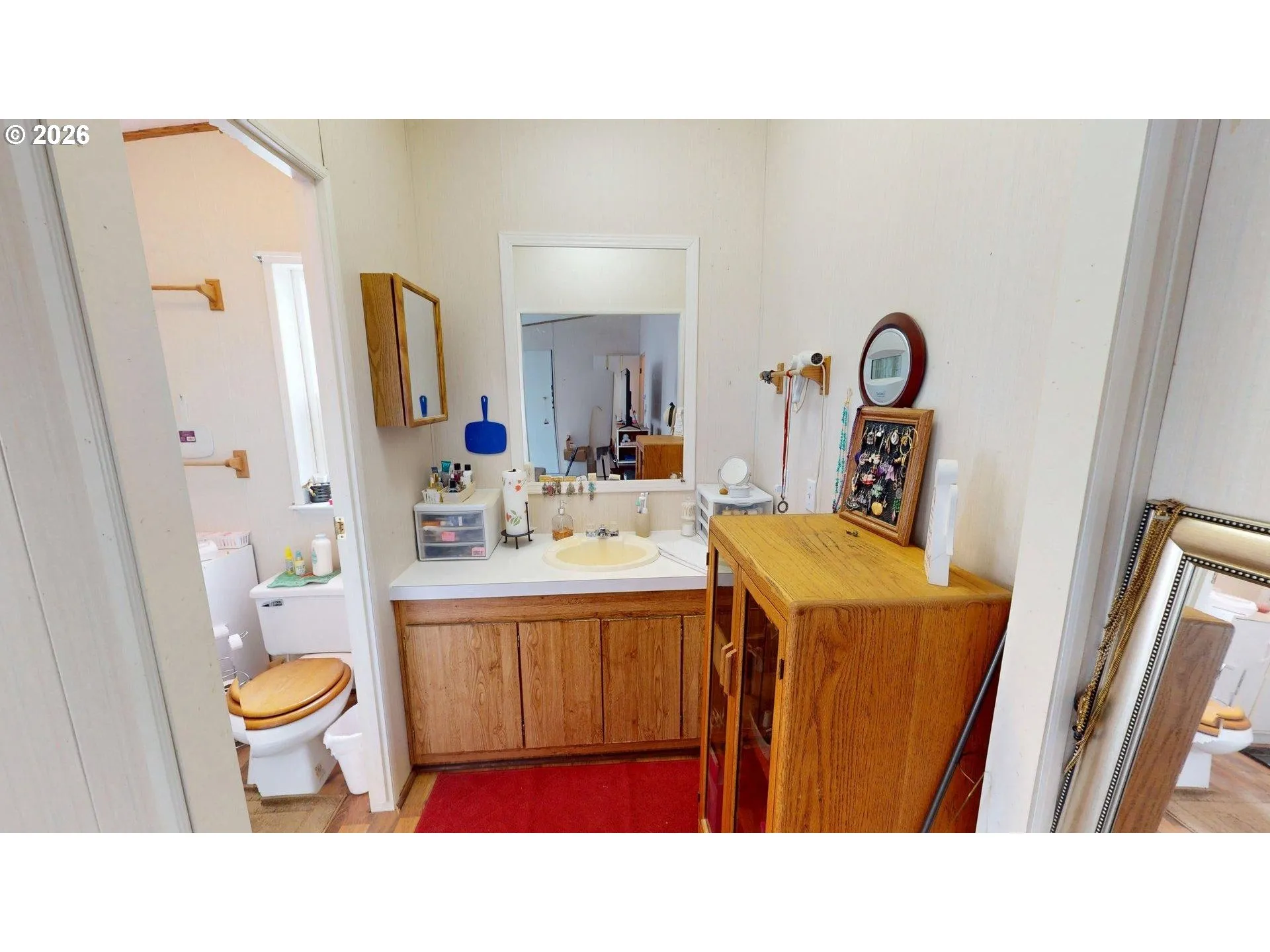 Primary Bedroom-Attached Bathroom