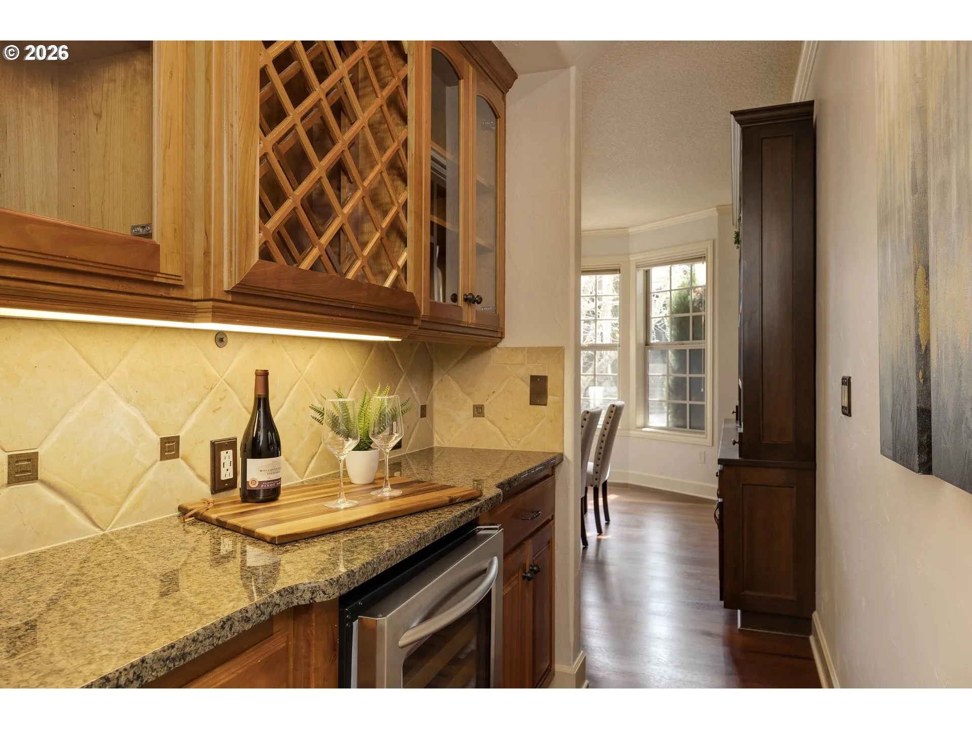 Butler's Pantry-Main