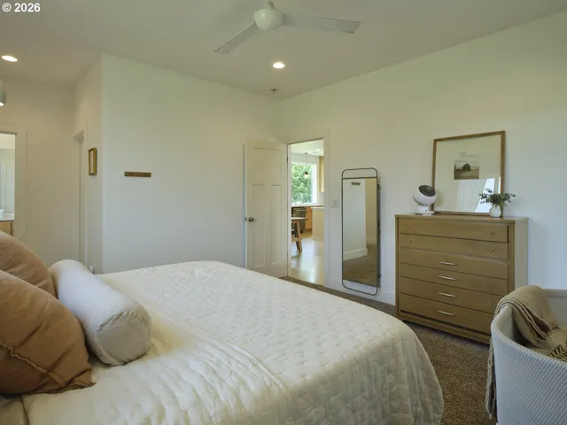 Primary Bedroom-Main