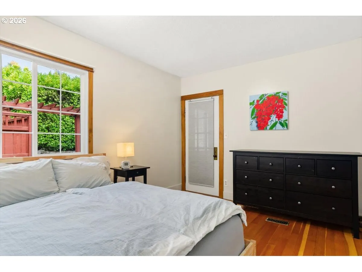 Owner's Suite Bedroom-Main
