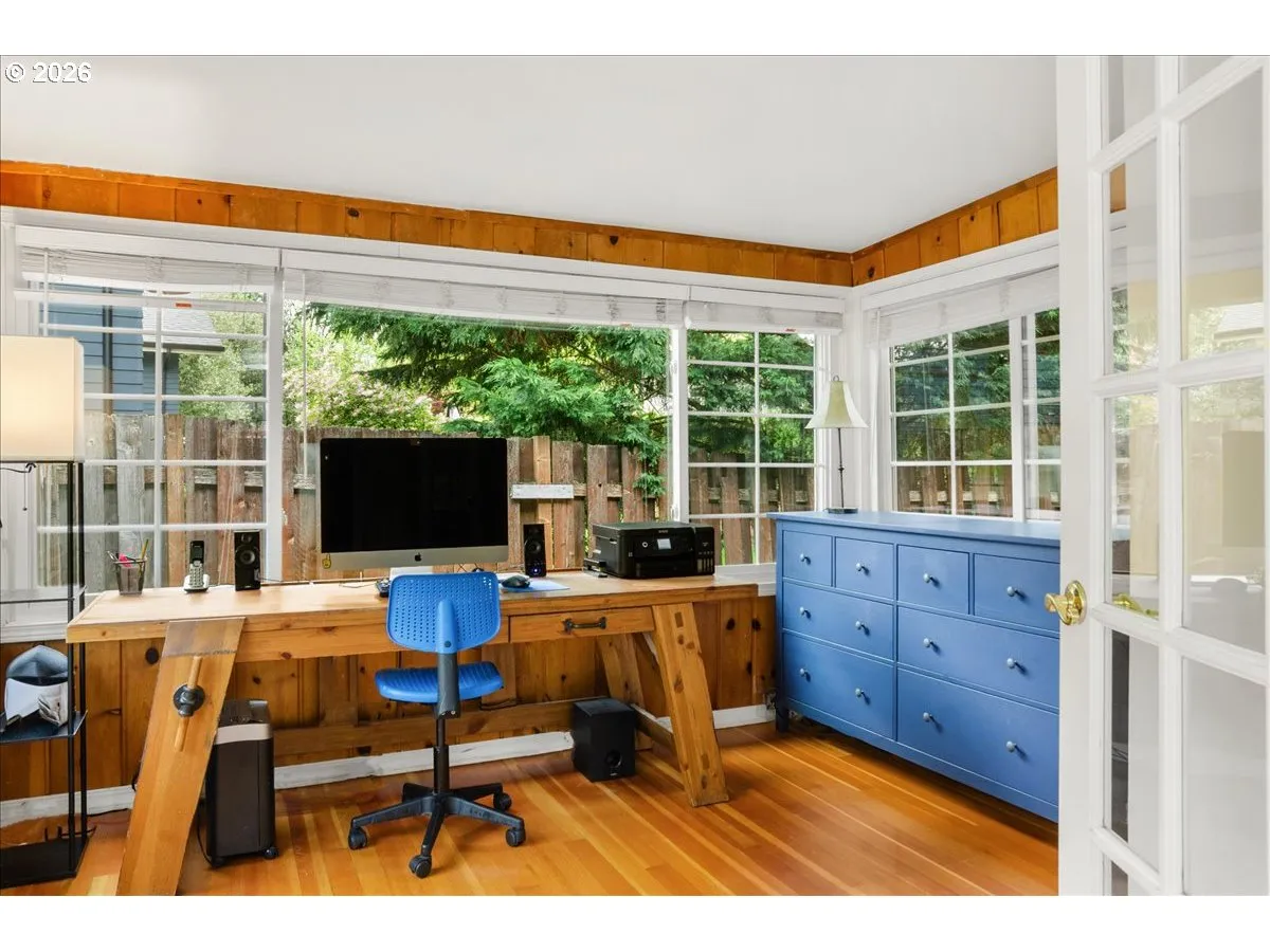 Den/Office-Main